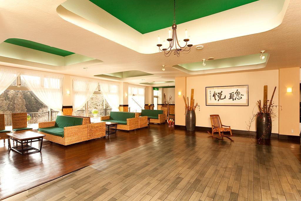 Le Vent Vert Kokyo Minakami Bagian luar foto