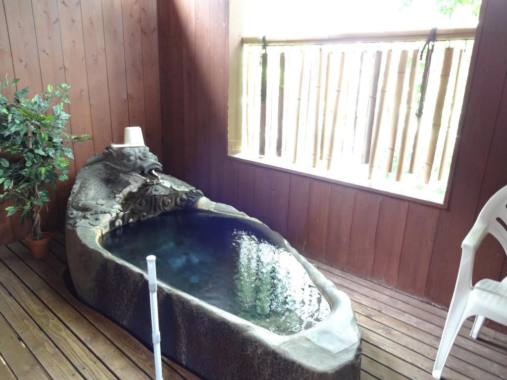 Le Vent Vert Kokyo Minakami Bagian luar foto